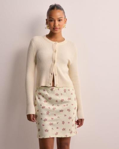 Neo Noir - Beige - Duna Cute Rose Skirt